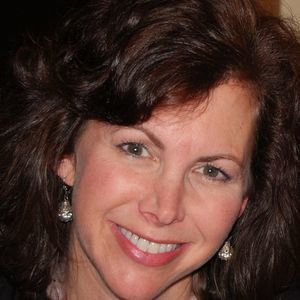 Meet your Posher, Laurie